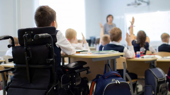 E' discriminazione usare linguaggi offensivi verso alunno disabile